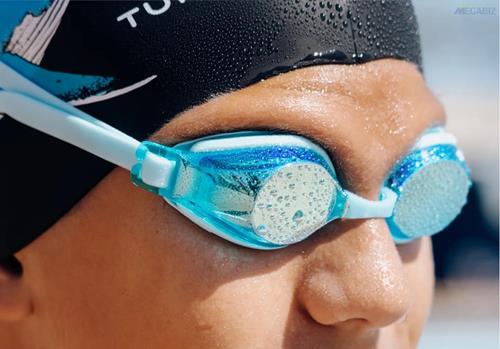 مقایسه انواع عینک شنا؛ کدام مدل برای شما مناسب‌تر است؟